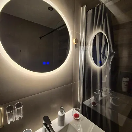 Lux * Lucenec