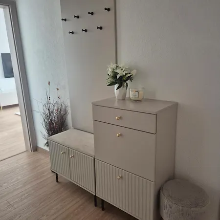 Apartment Lux