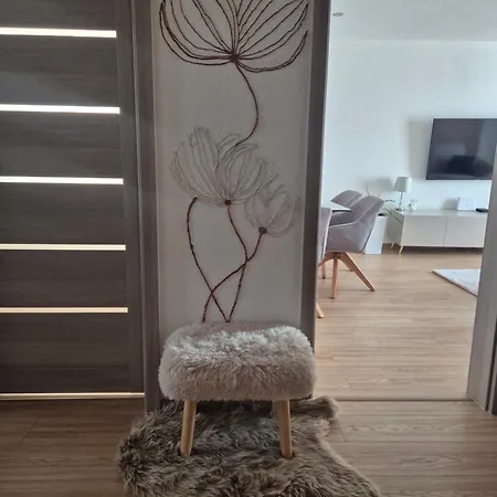 Lux Apartment Lucenec
